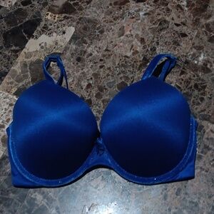 VICTORIA SECRET BODY BY  VICTORIA  PERFECT SHAPE BRA 34DD
